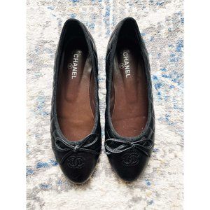 Chanel Quilted Black Ballet CC Logo Flats Size 9